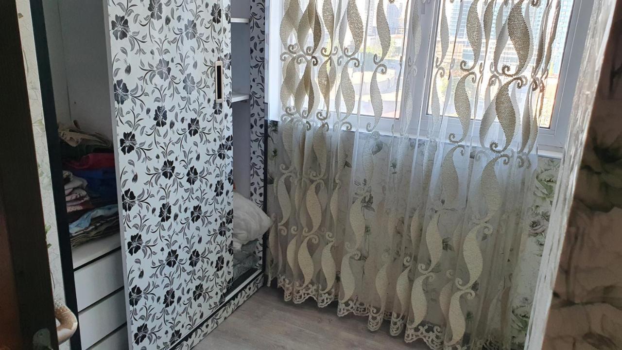 Apartment In Yalchin Star Residence Batumi Exterior photo